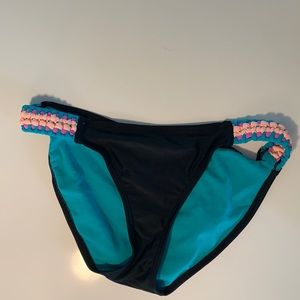 Black full coverage bikini bottom w/ neon details